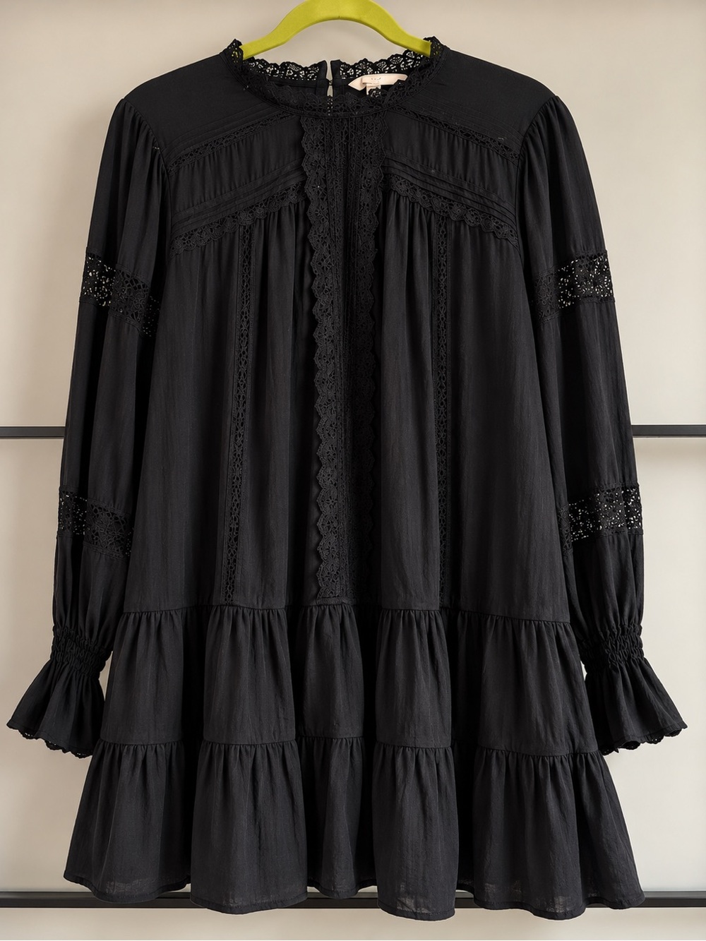 🖤 H&M Black Lace Detail Dress – Size Medium 🖤